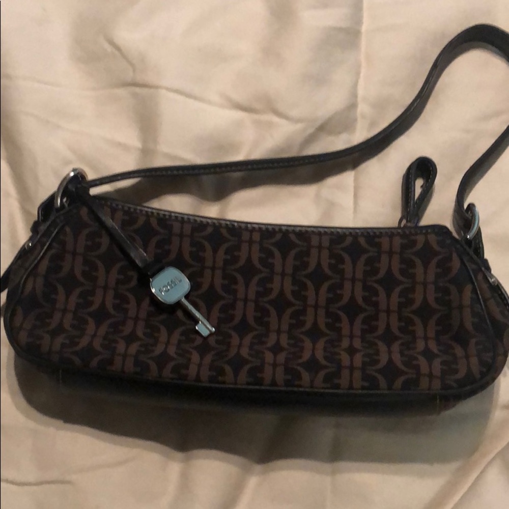 small fossil purse